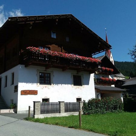 Hotel Haus Antonius Sankt Lorenzen im Lesachtal Exterior foto