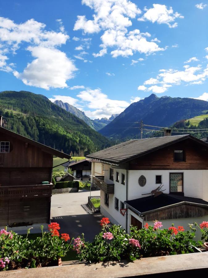 Hotel Haus Antonius Sankt Lorenzen im Lesachtal Exterior foto